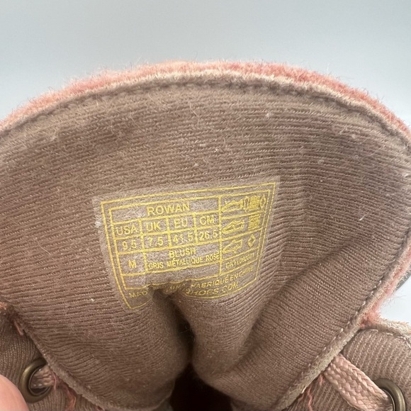 Earth Origins Pink/Tan Lace-Up Ankle Boots - Size 9.5 - Picture 7 of 7